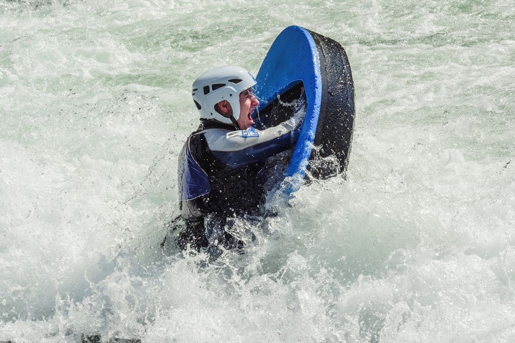 Hidrospeed en Jaca UR PIrineos