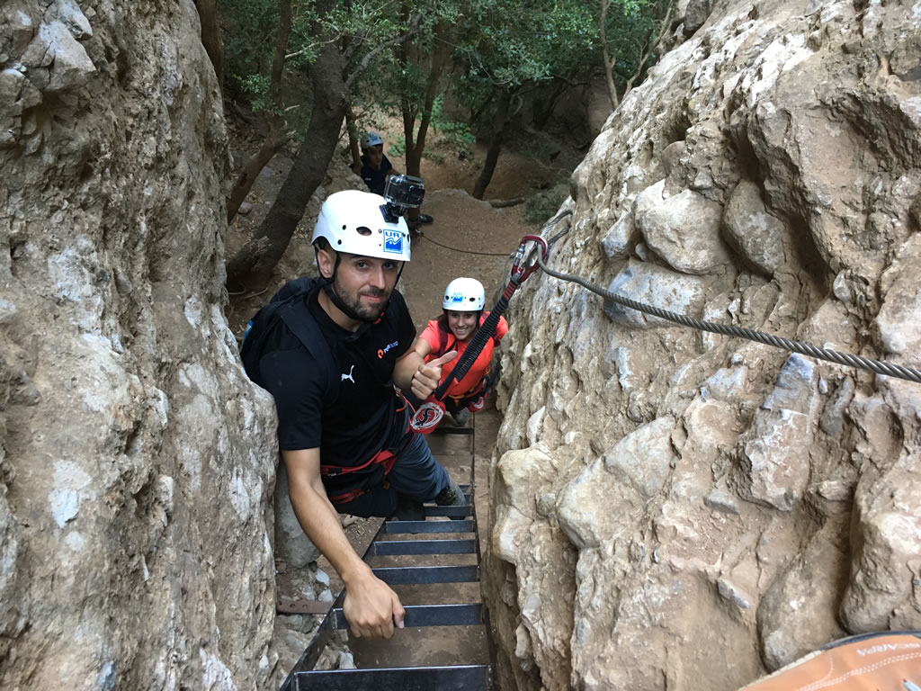 Via ferrata en familia en riglos