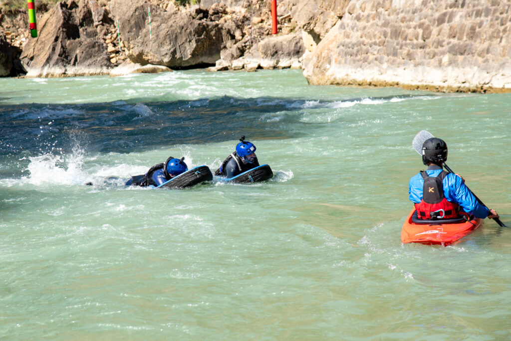 Deporte acuático de aventura para mayores de 15 años en Huesca